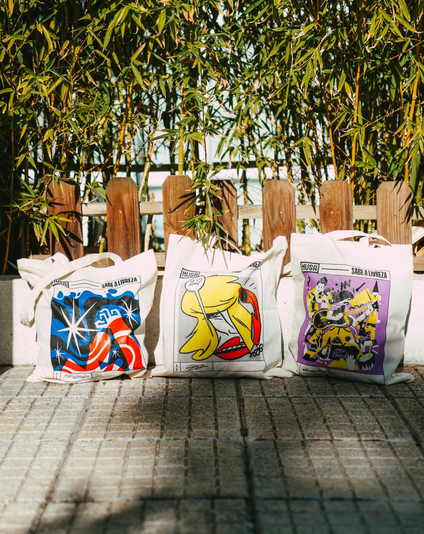 PACK LIVREZA | latas + Tote Bag