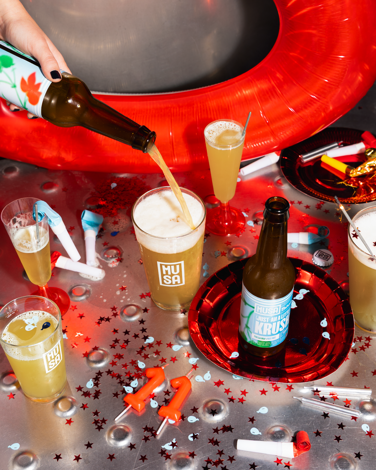 Garrafa de cerveja artesanal Musa em colaboração com o Catraio, edição especial de aniversário