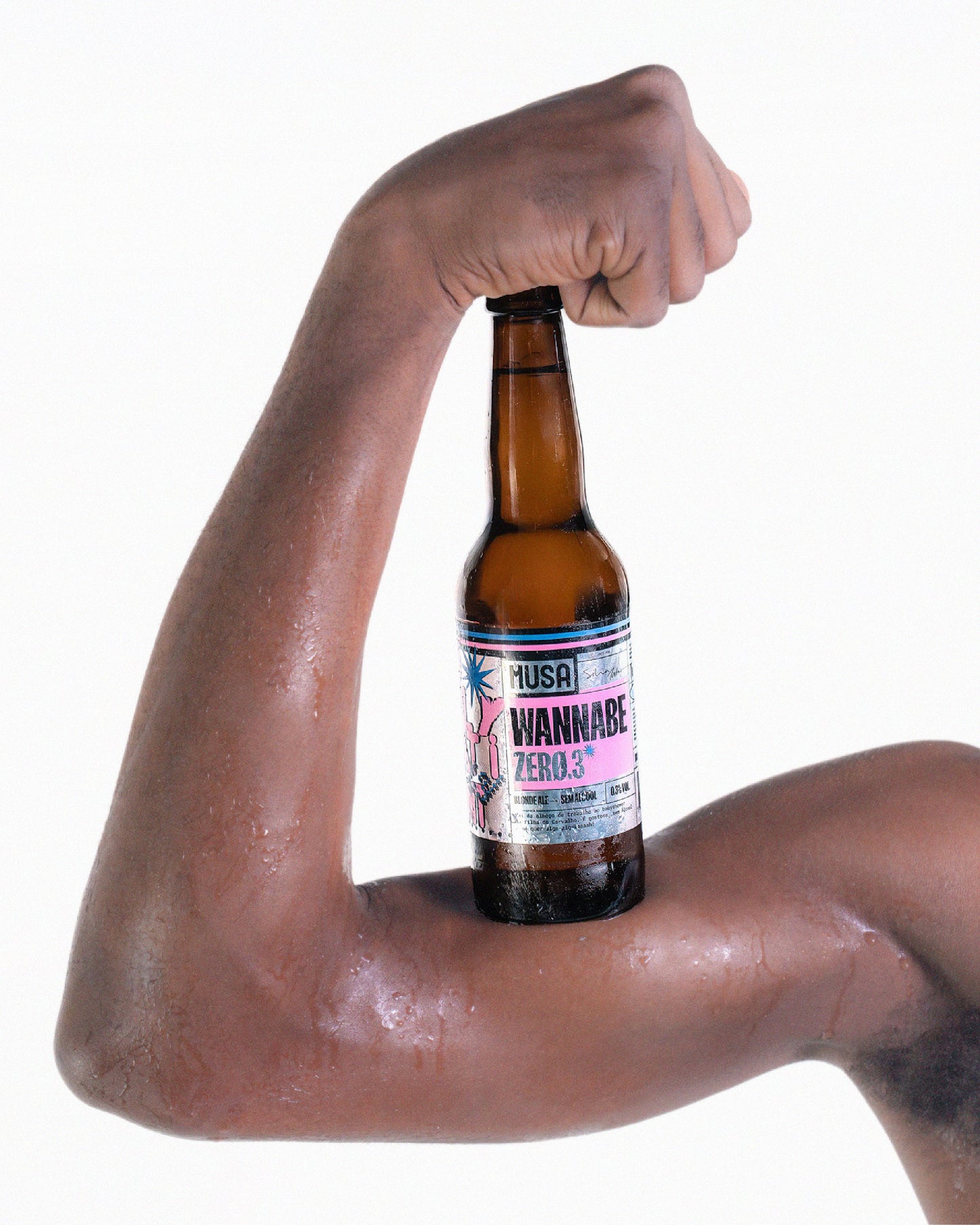 Best Portuguese non-alcoholic craft beer Wannabe Zero Boring in a colorful bottle, pop concept inspired by the Spice Girls.